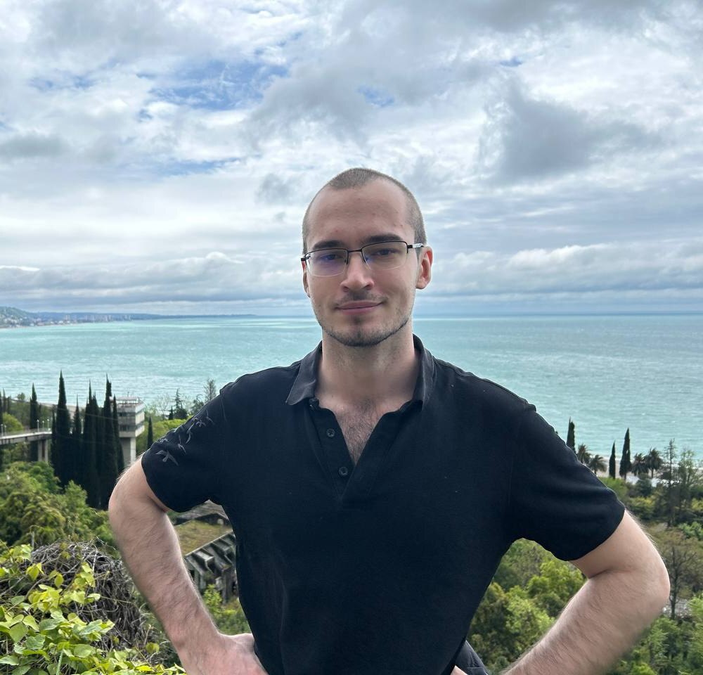 Михаил Савин