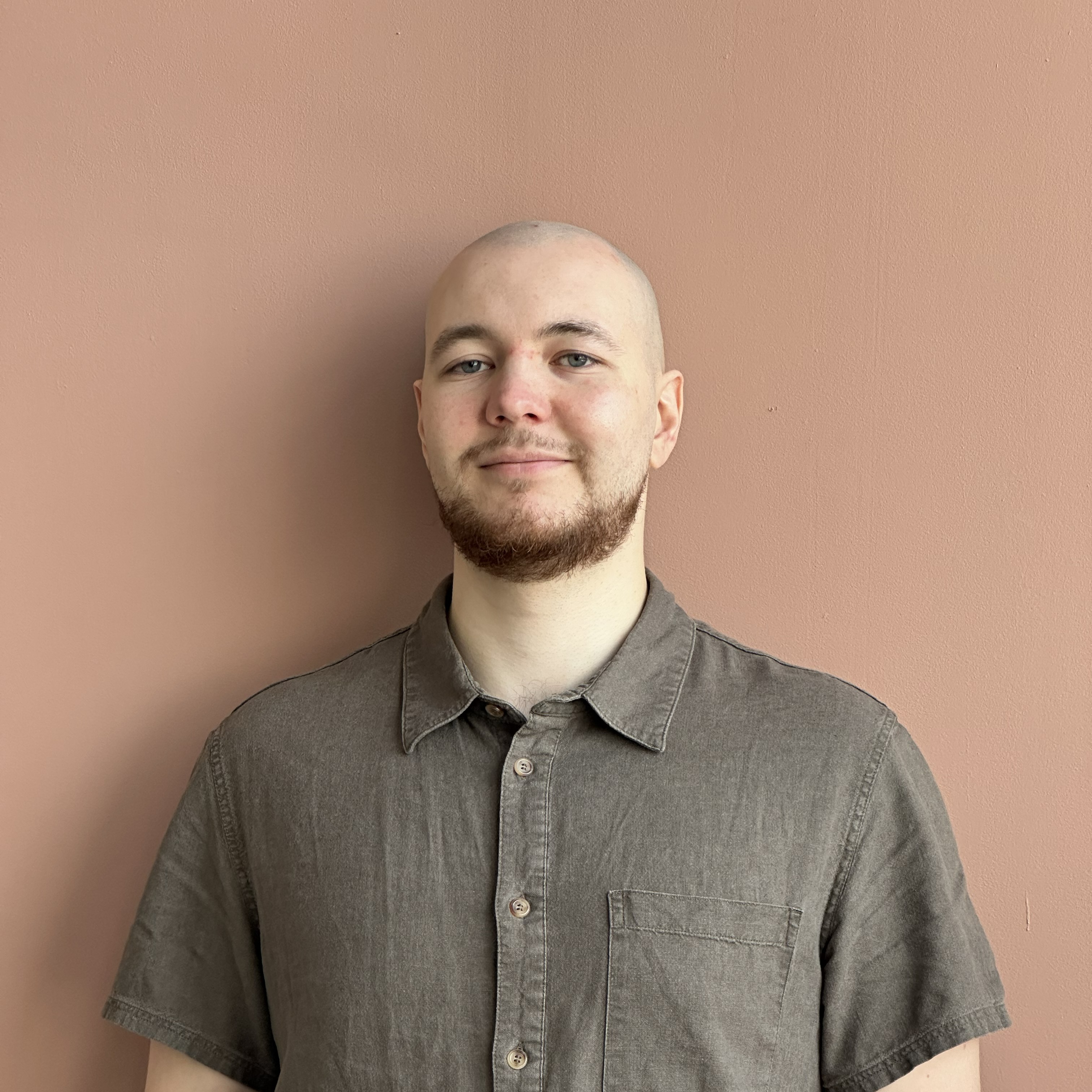 Антон - фото 1